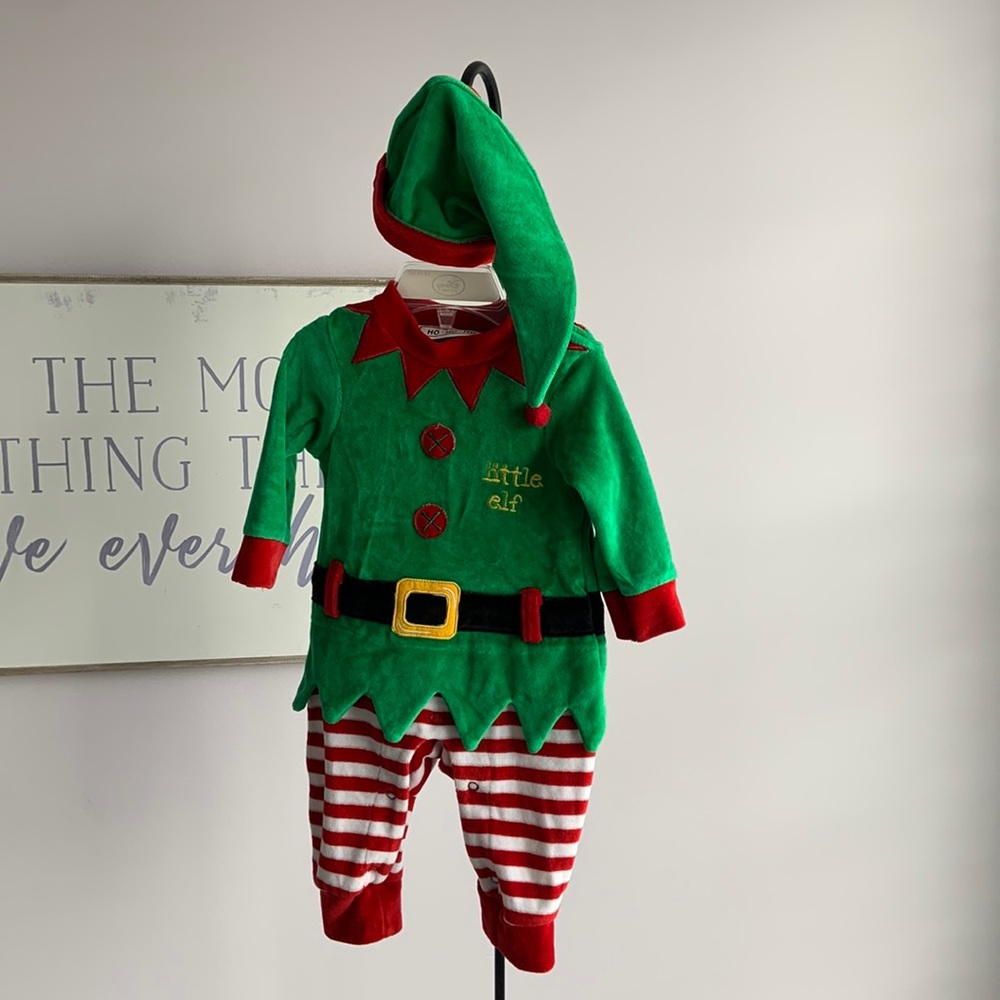 Classic Characters Elf One-Piece with Hat